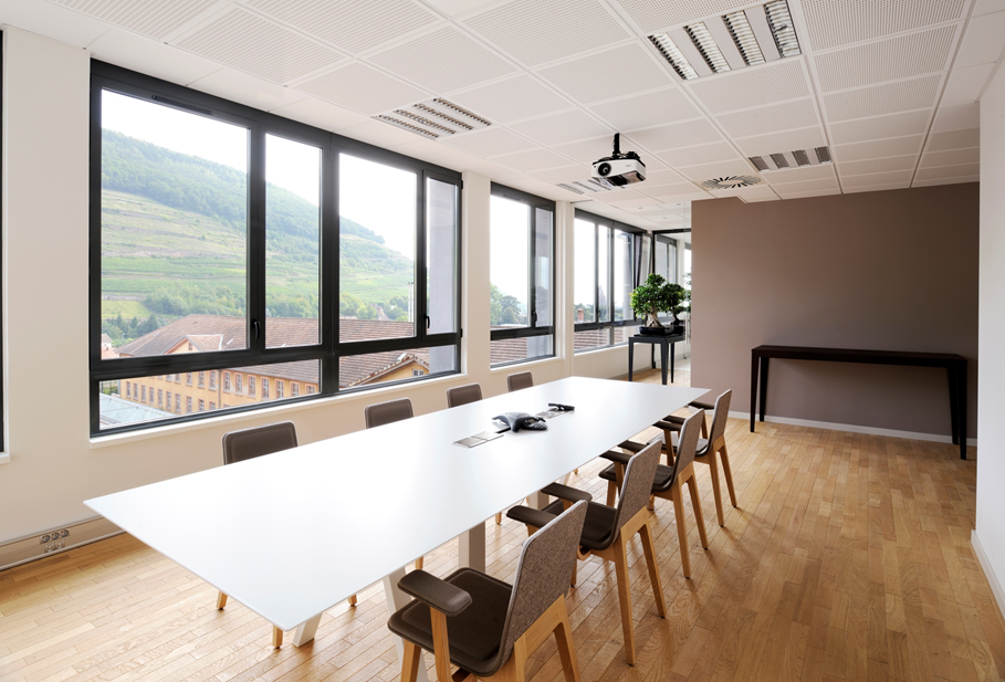 Comment choisir les meubles de salle de r&eacute;union pour favoriser la cr&eacute;ativit&eacute; ? Rixheim