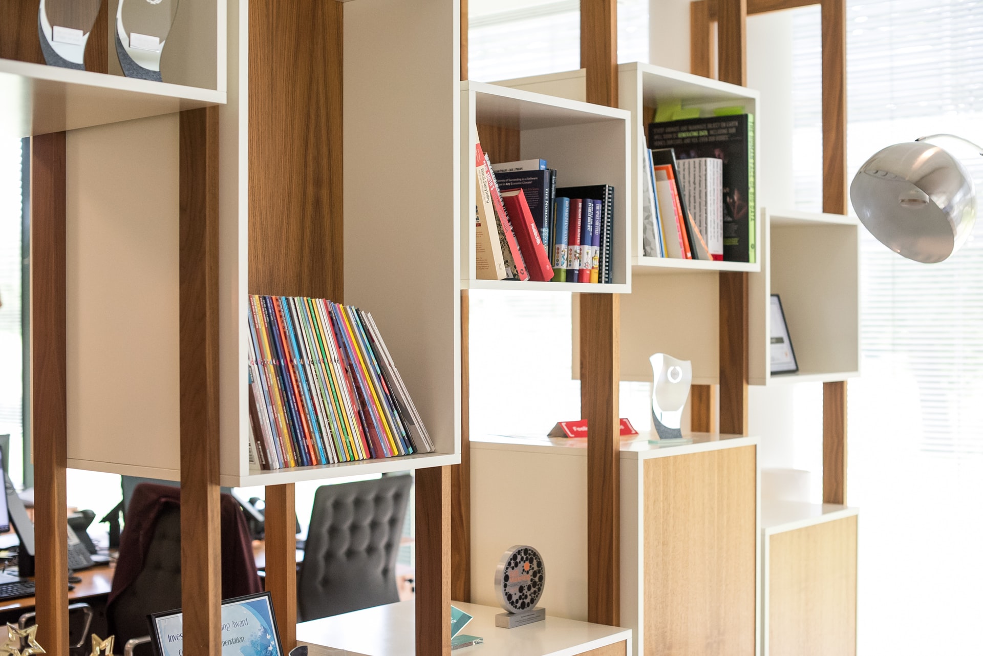 Comment int&eacute;grer le mobilier design dans un petit appartement pour maximiser l’espace ? Illzach